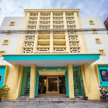 Hotel Old Cinema 캄폿 외부 사진